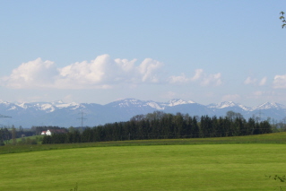 Foto von der Aussicht auf die Berge in Richtung Schweiz